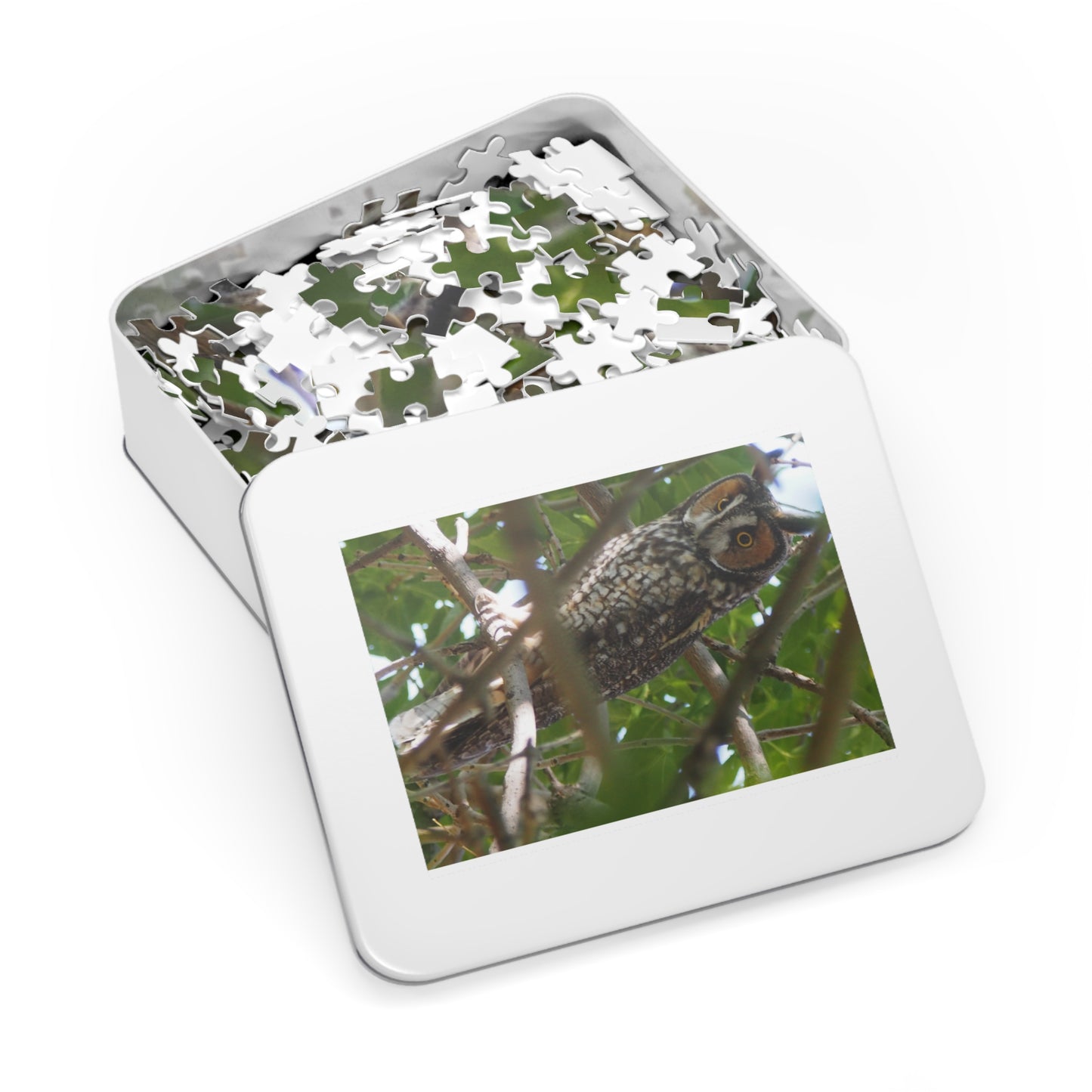 Jigsaw Puzzle with Tin